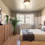 Karimata - 2 Bedrooms And Parking In Arroios
