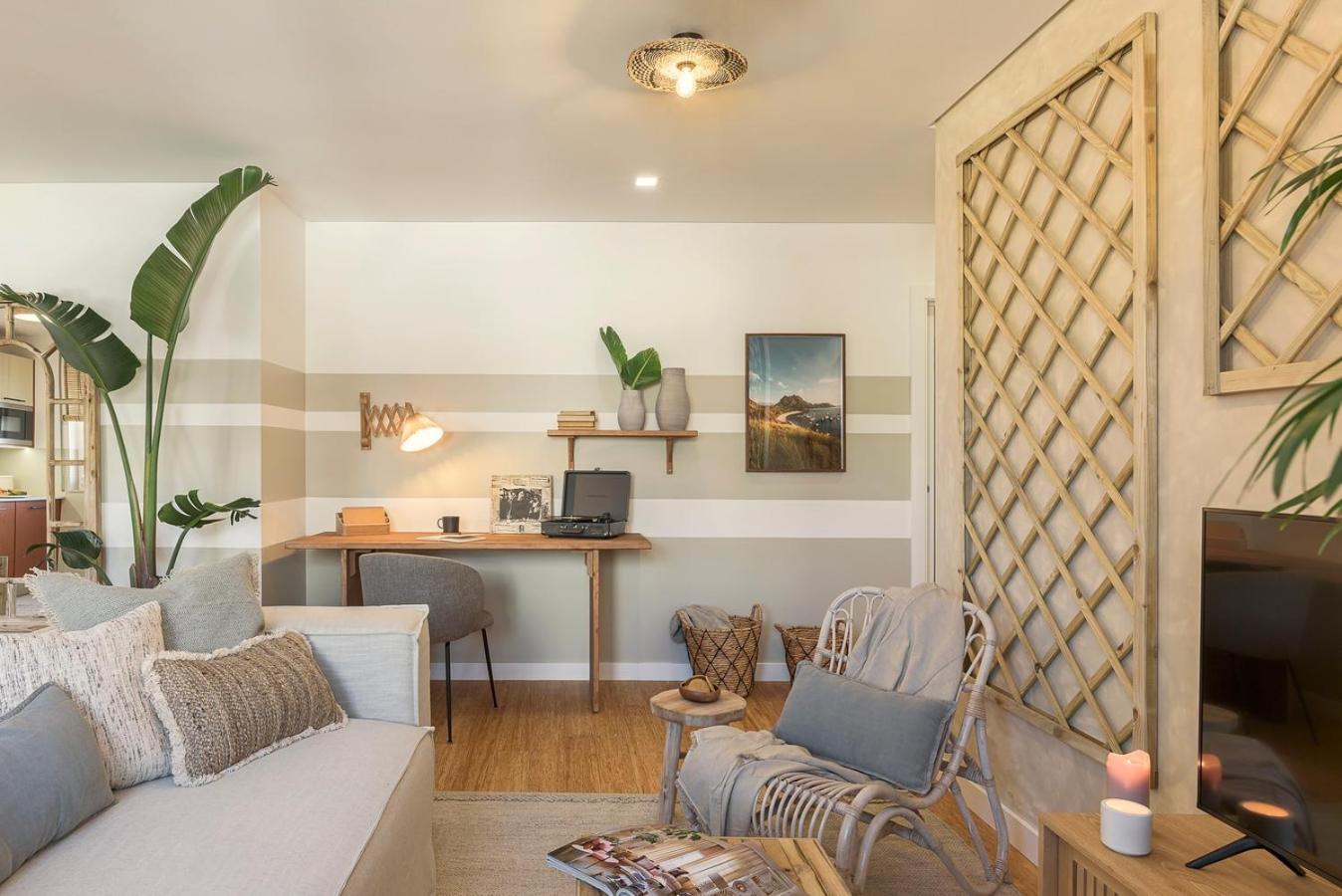 Karimata - 2 Bedrooms And Parking In Arroios Apartment